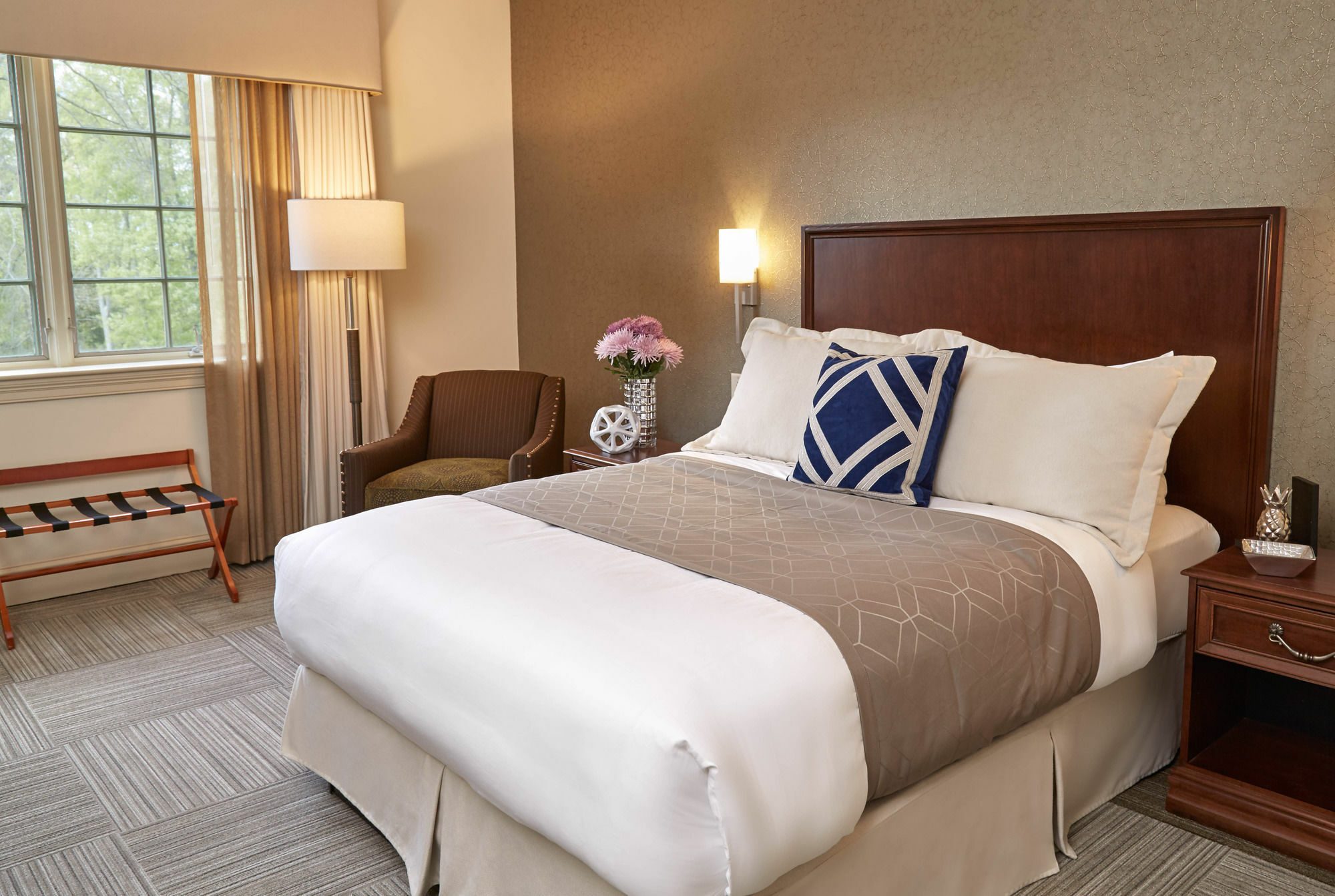 Rizzo Center, A Destination By Hyatt Hotel Chapel Hill Exterior photo