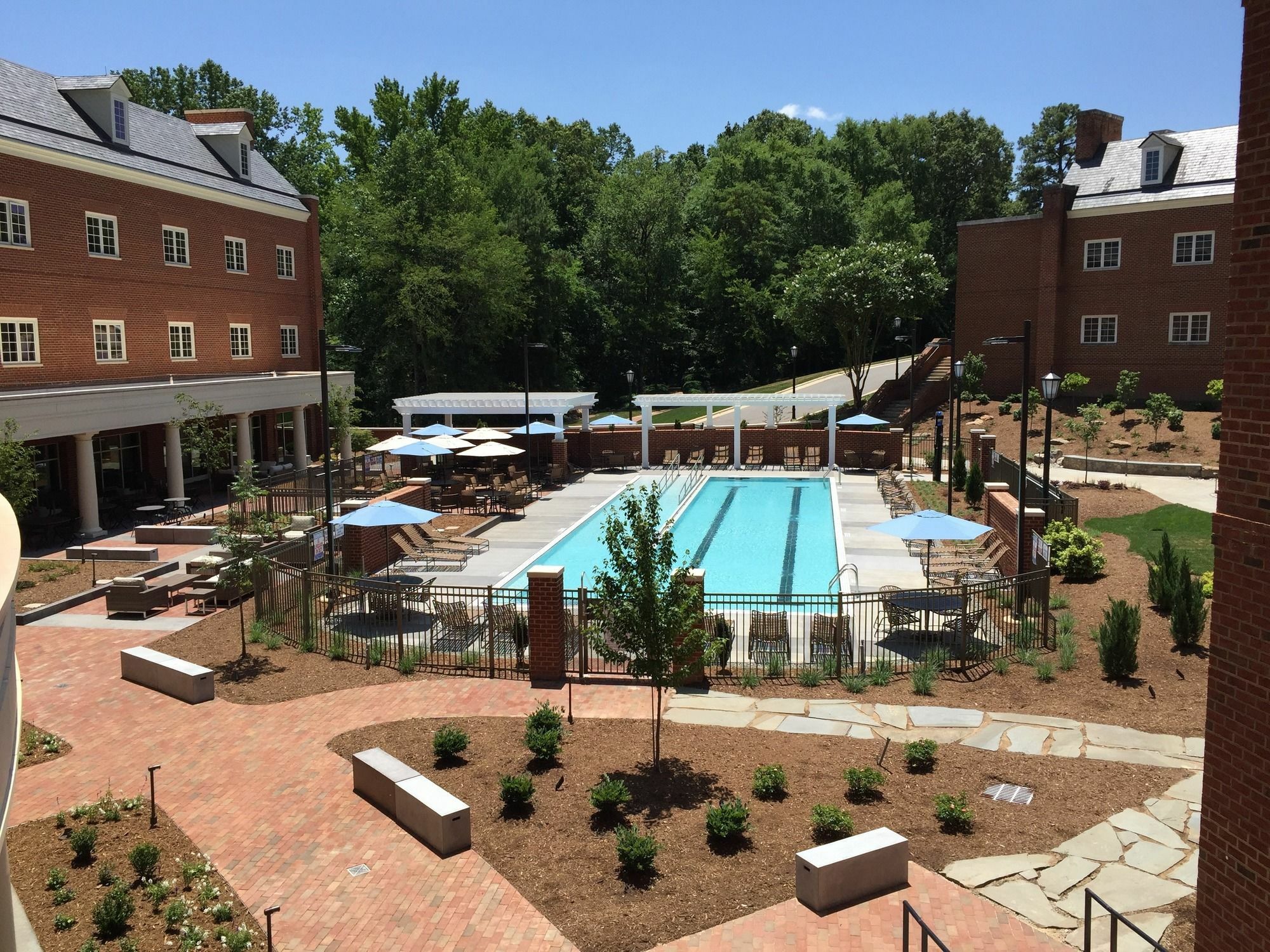 Rizzo Center, A Destination By Hyatt Hotel Chapel Hill Exterior photo